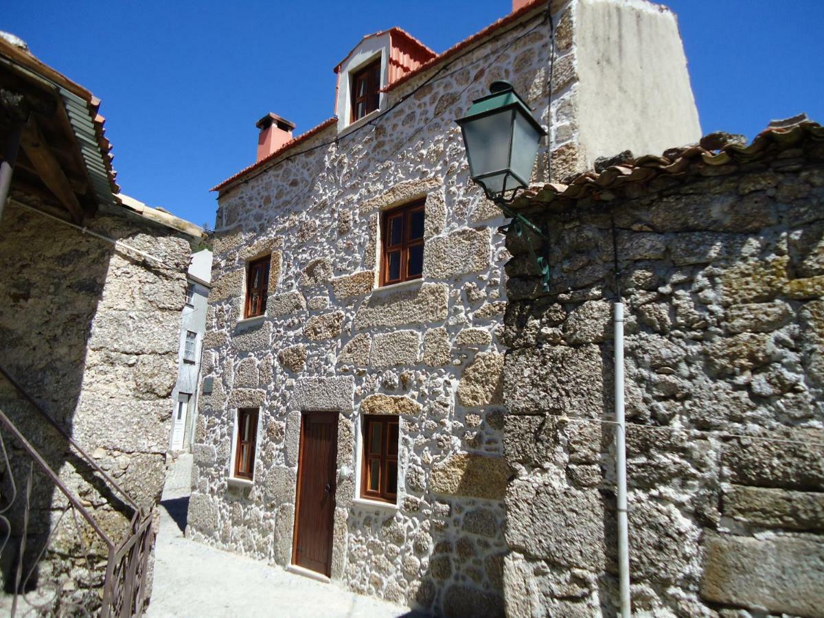 הוילה סאבוגיירו Casa Do Mocho מראה חיצוני תמונה